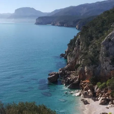 Littu Nocleg ze śniadaniem Cala Gonone